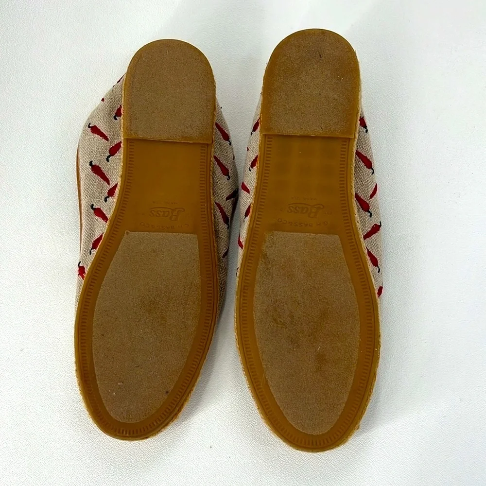 G.H. Bass & Co. Chili Pepper Embroidered Canvas Espadrille, Size 7‎ Women